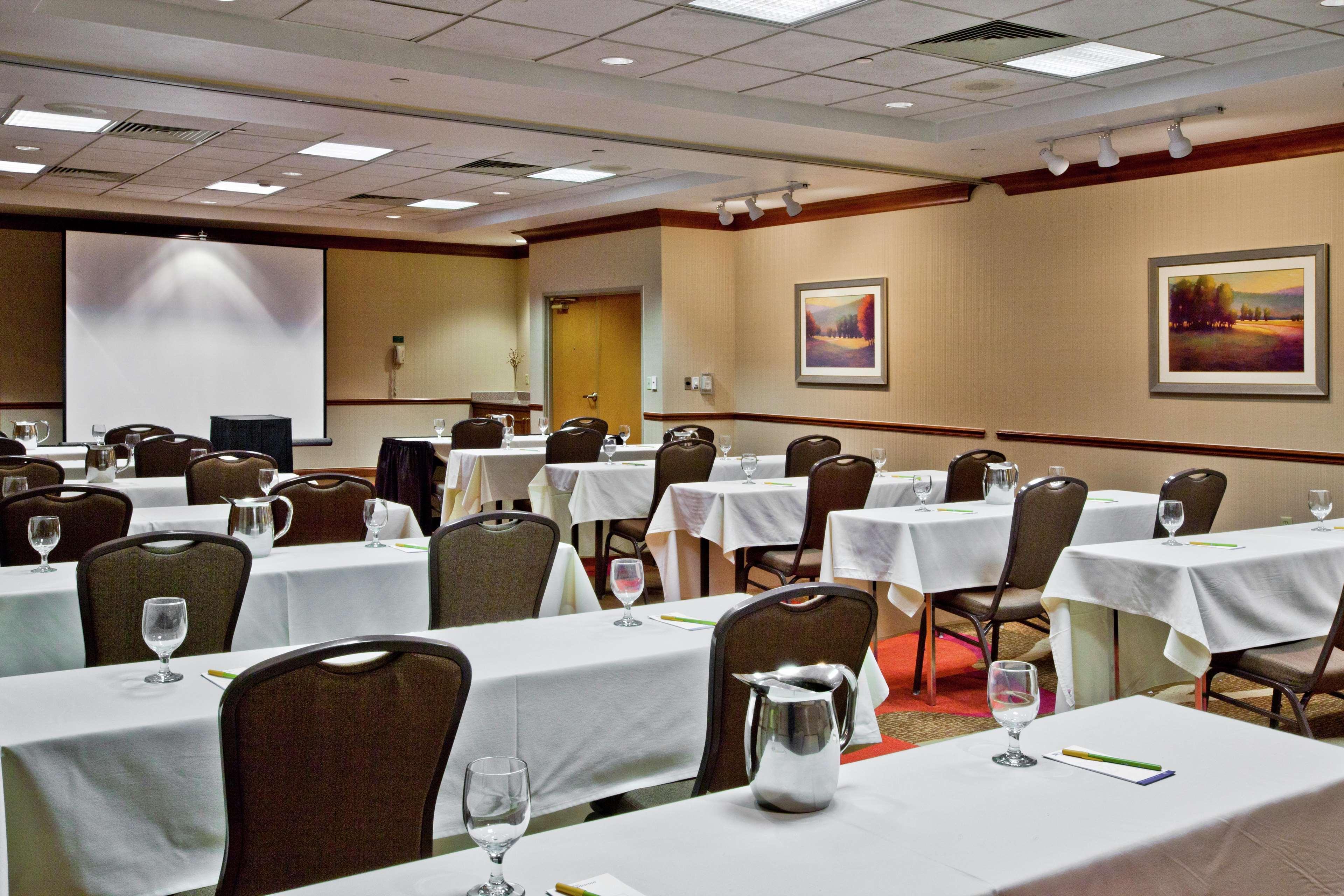 Hilton Garden Inn Oklahoma City Airport Εξωτερικό φωτογραφία